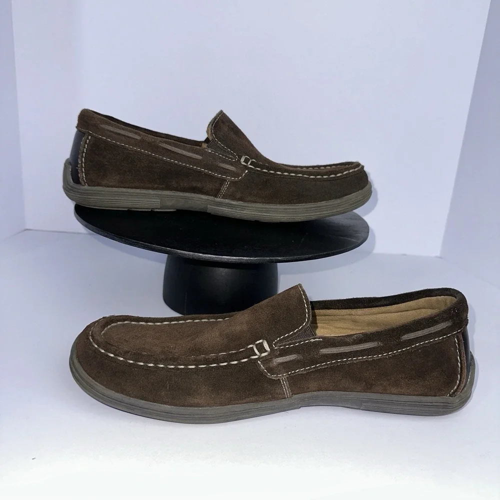 Minnetonka‎ Brown Leather Loafer Shoes Size 9.5 Slip On Boat Moc Toe ManMade